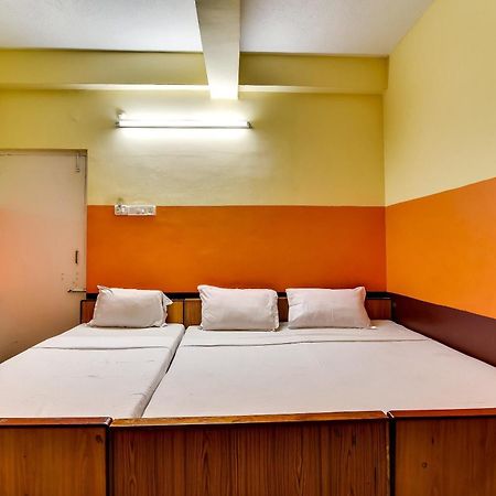 Hotel O Srinivasa Residency Lodge Tirupati Bagian luar foto
